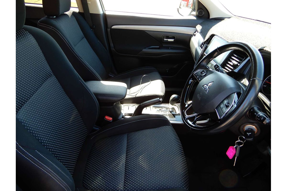 2017 Mitsubishi Outlander LS ZK