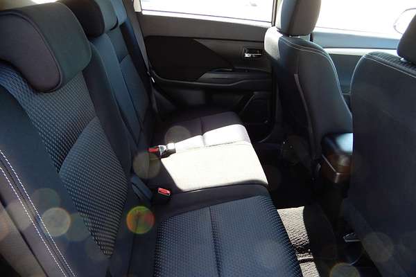 2017 Mitsubishi Outlander LS ZK