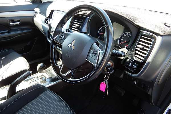 2017 Mitsubishi Outlander LS ZK