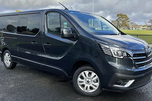 2025 Renault Trafic Crew Lifestyle X82 LWB Low Roof