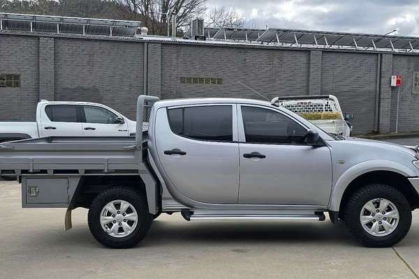 2014 Mitsubishi Triton GLX MN 4X4