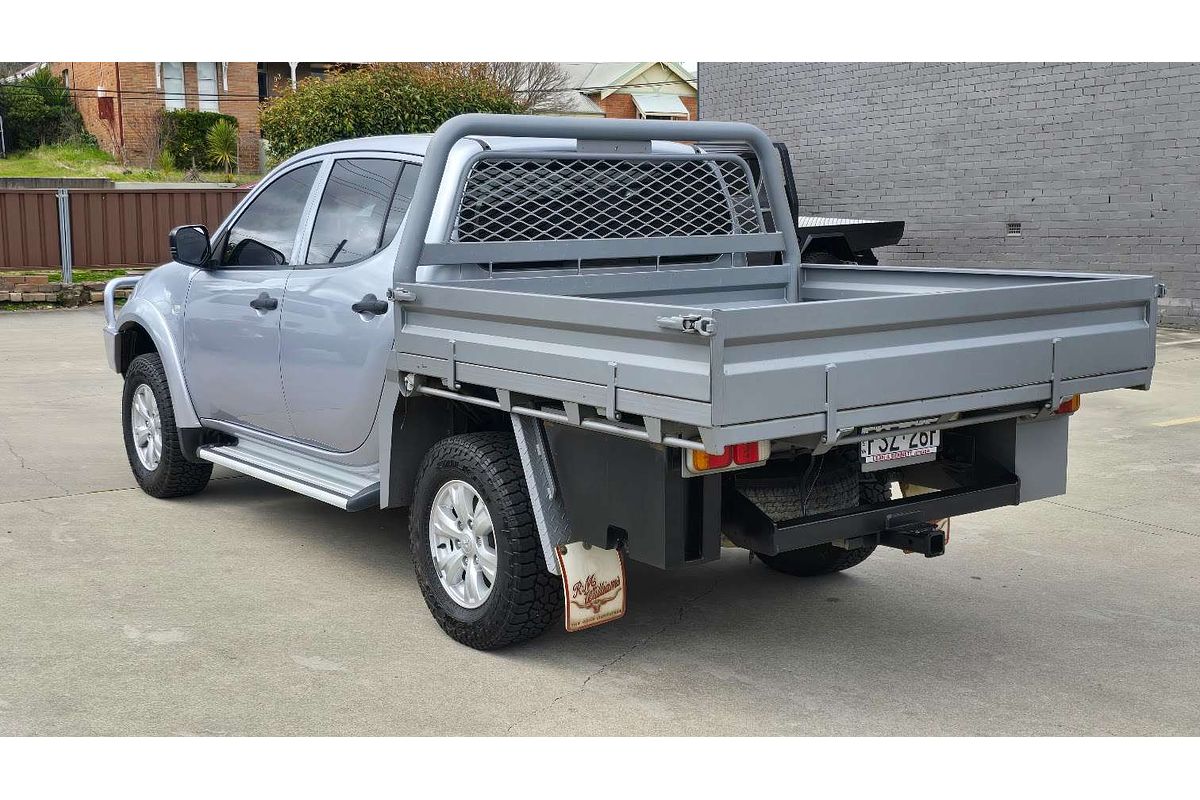 2014 Mitsubishi Triton GLX MN 4X4