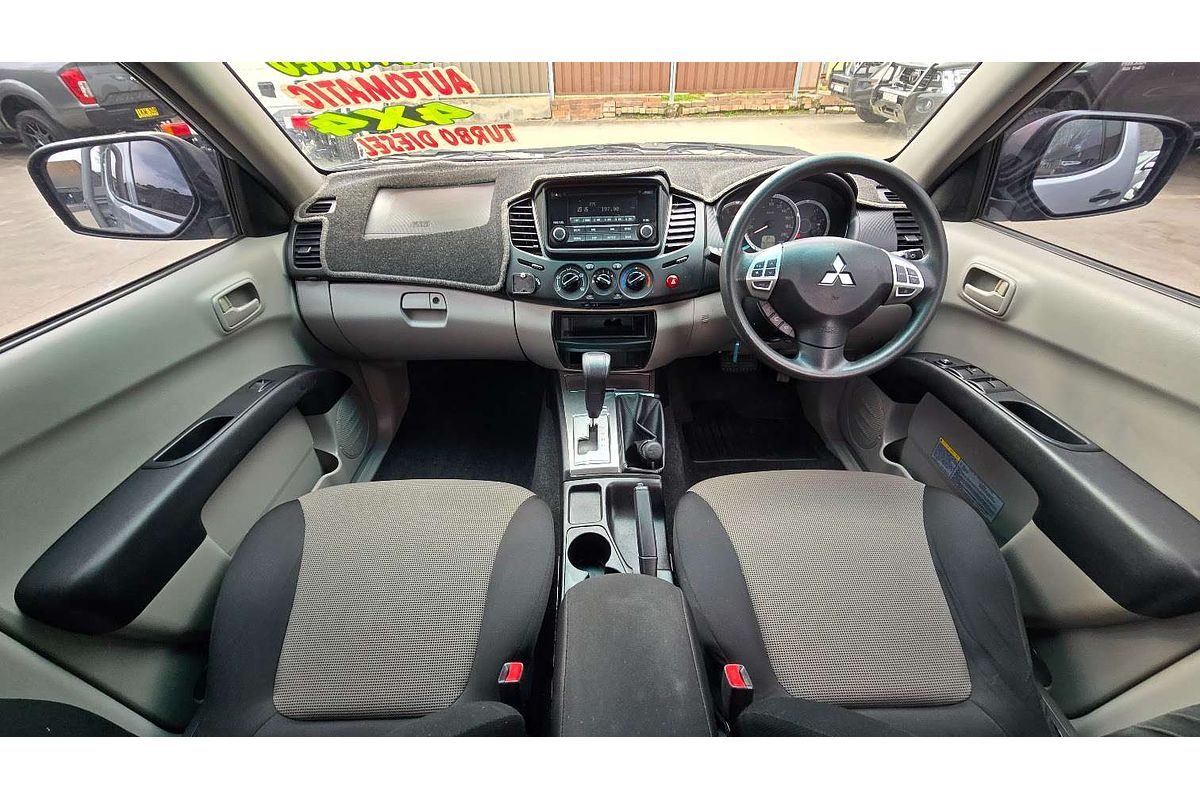 2014 Mitsubishi Triton GLX MN 4X4