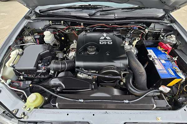 2014 Mitsubishi Triton GLX MN 4X4