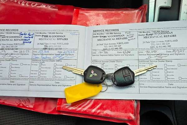 2014 Mitsubishi Triton GLX MN 4X4