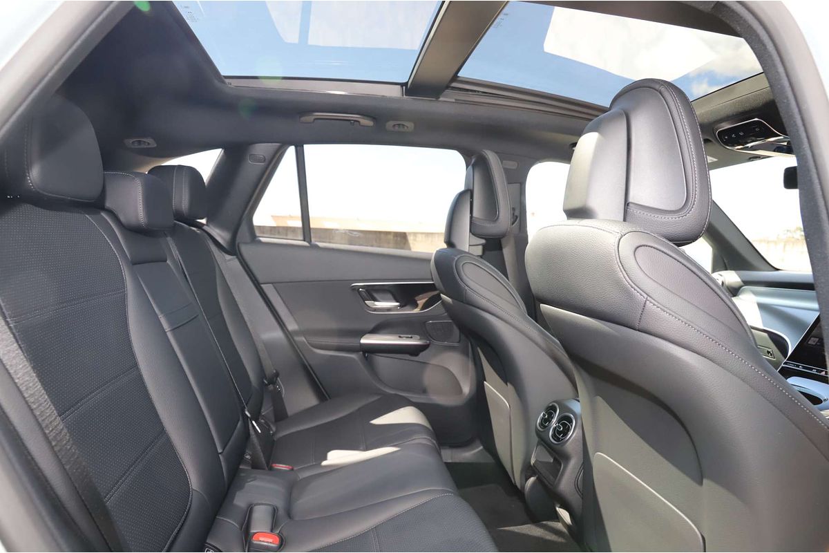 2025 Mercedes-Benz GLC-Class GLC200 X254