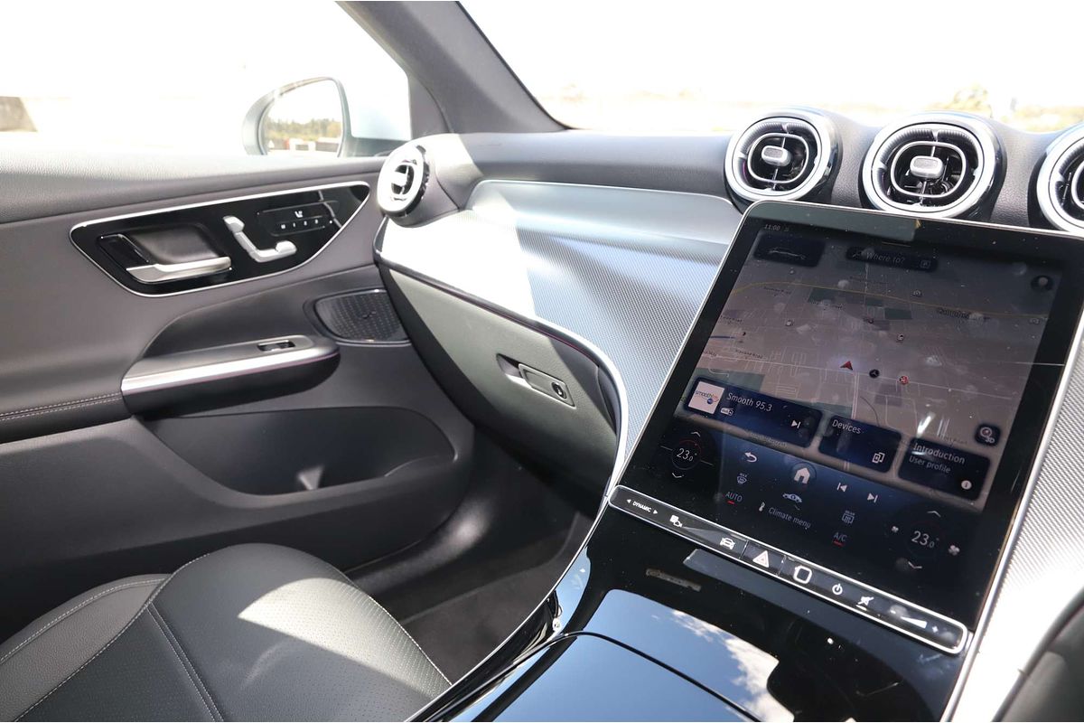 2025 Mercedes-Benz GLC-Class GLC200 X254