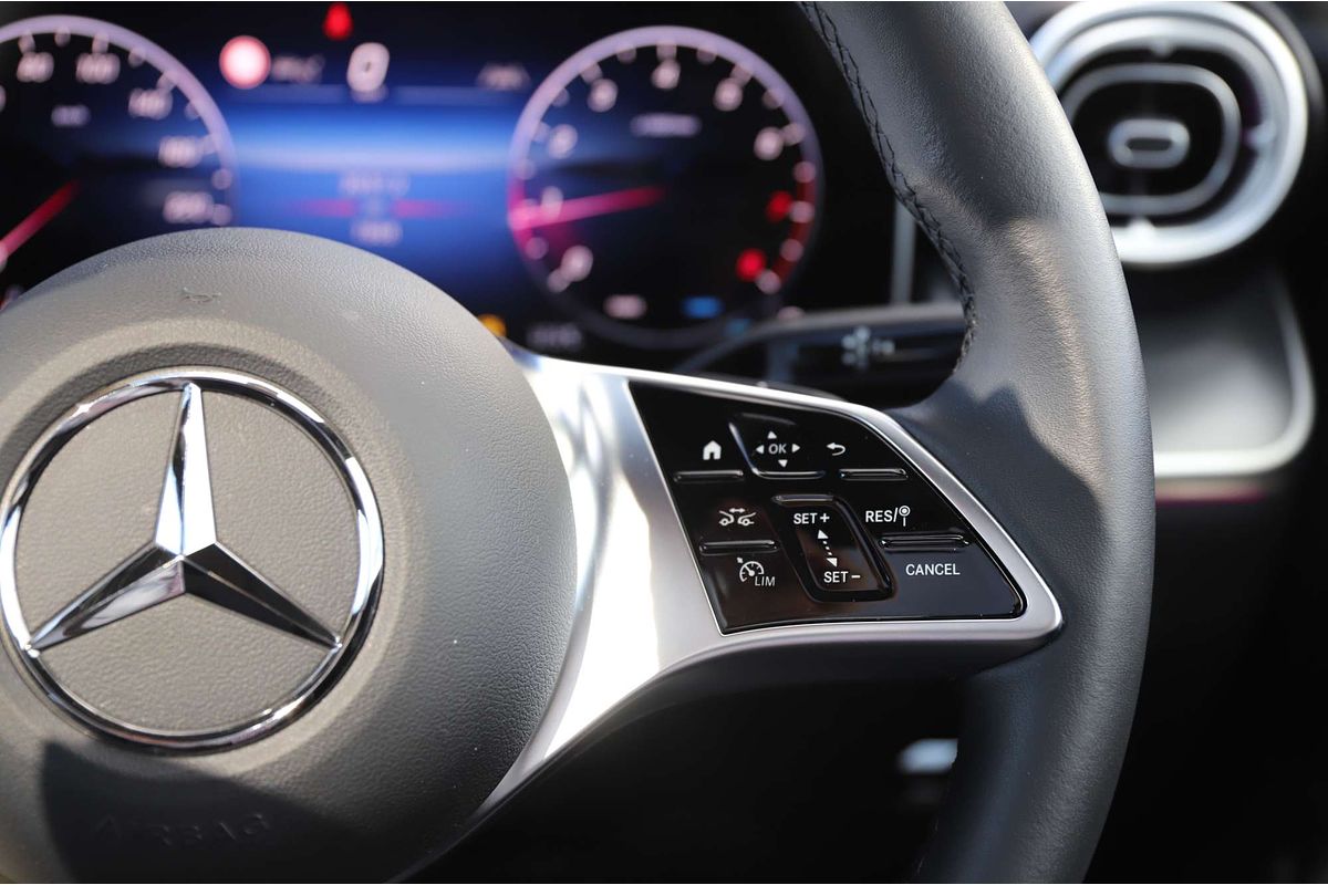 2025 Mercedes-Benz GLC-Class GLC200 X254