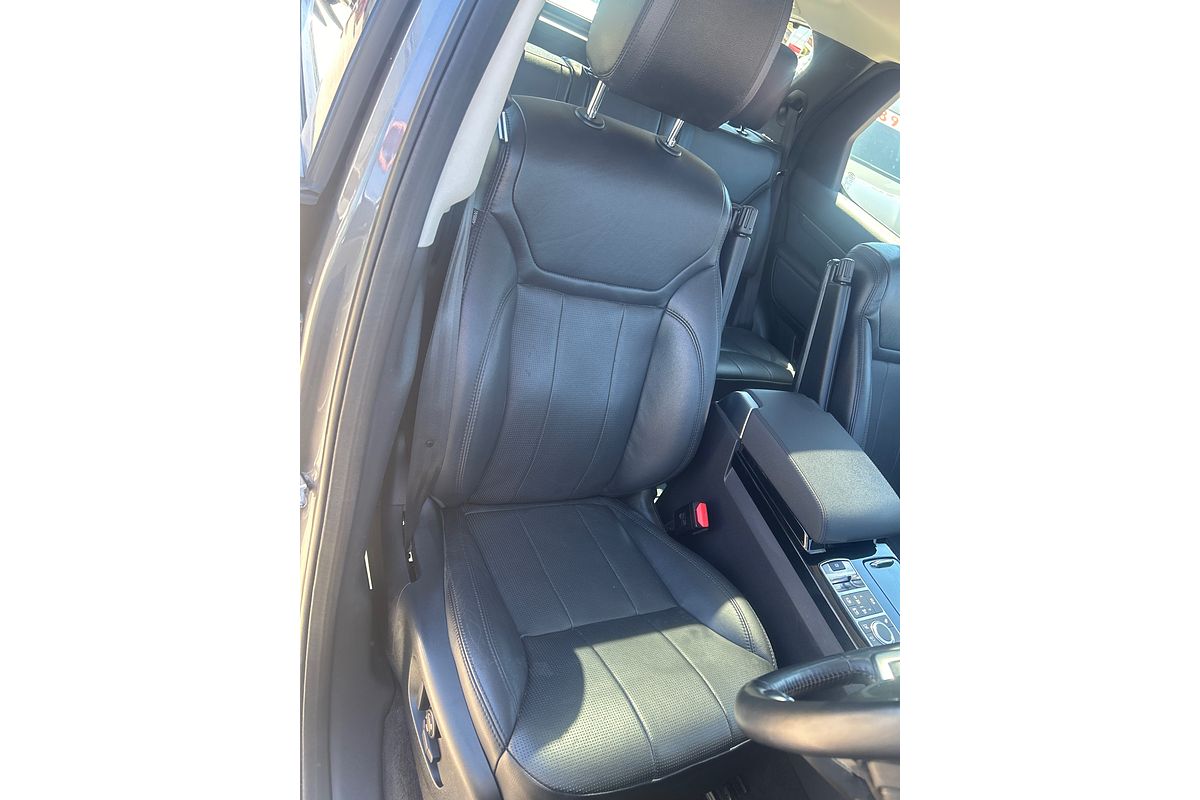 2018 Land Rover Discovery TD6 HSE Luxury Series 5