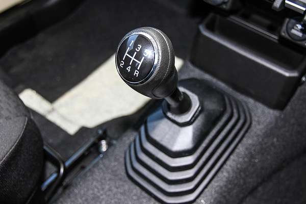 2025 Suzuki Jimny GLX GJ