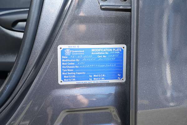 2021 Toyota Hilux SR5 GUN126R 4X4