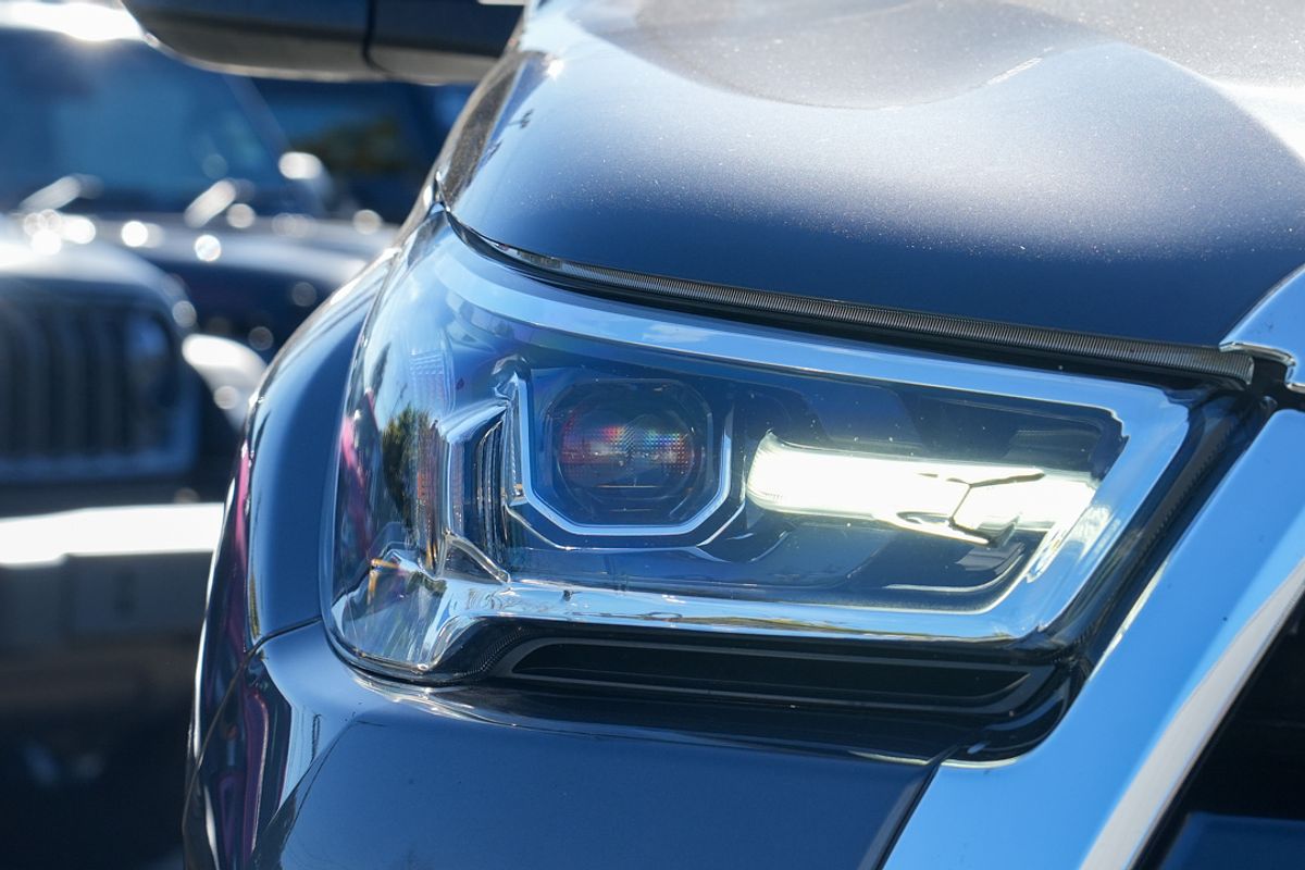 2021 Toyota Hilux SR5 GUN126R 4X4