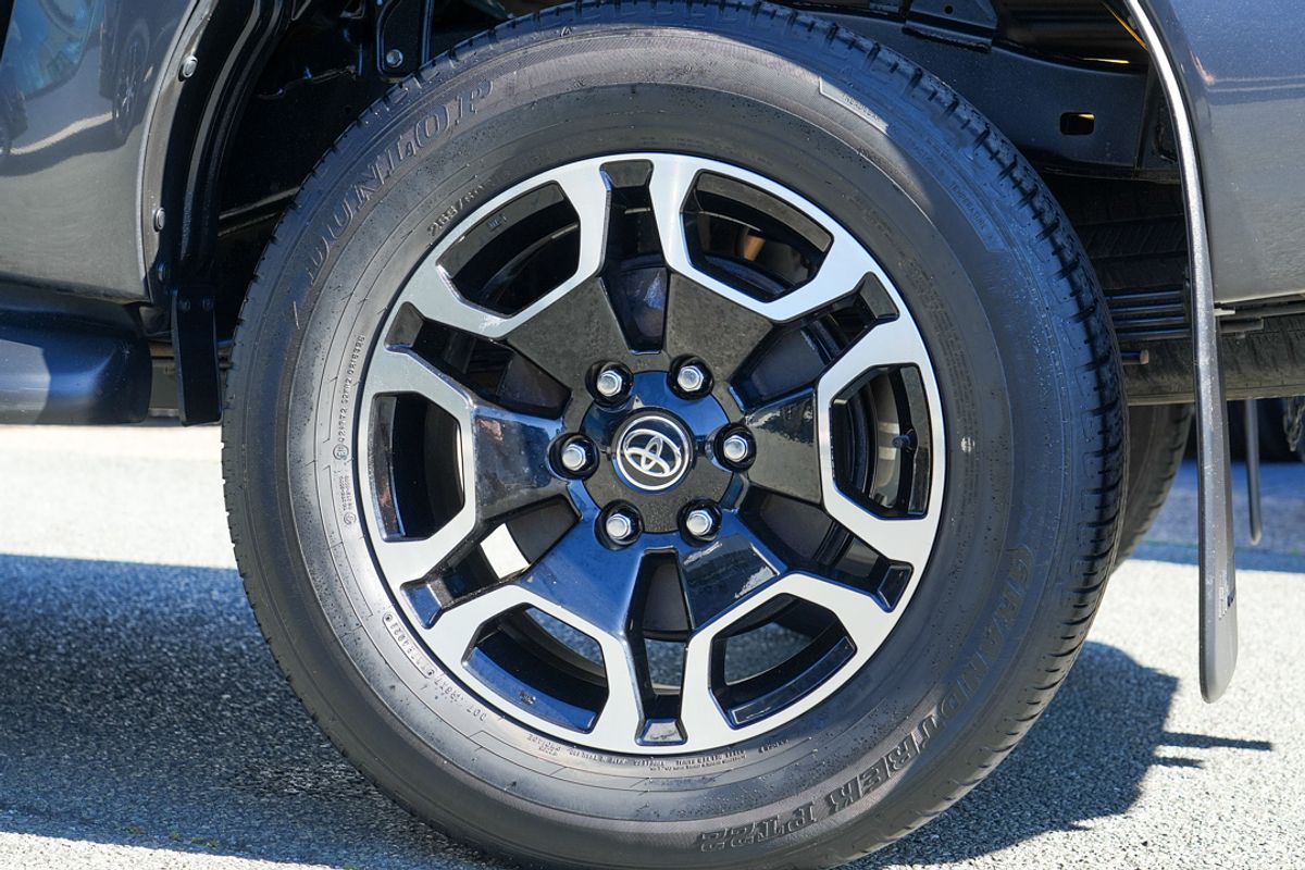 2021 Toyota Hilux SR5 GUN126R 4X4