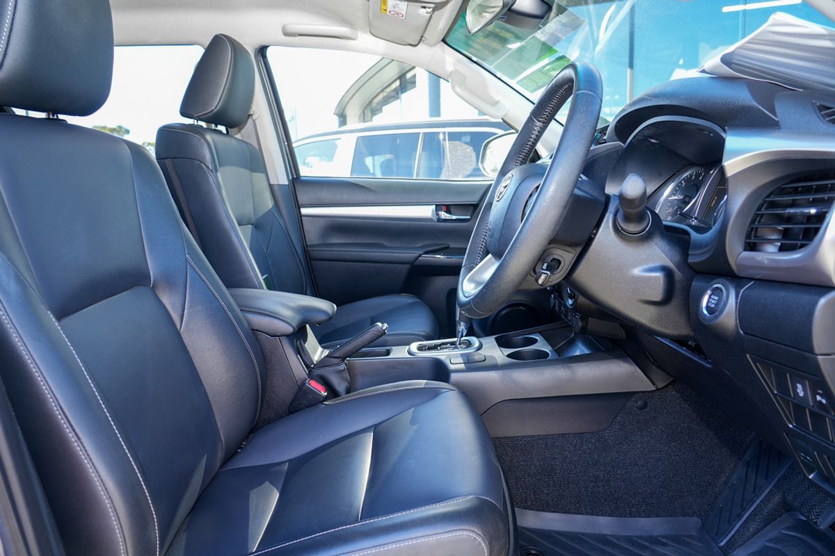 2021 Toyota Hilux SR5 GUN126R 4X4