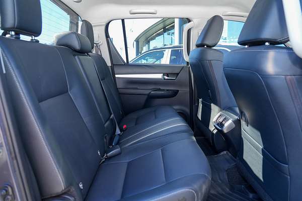 2021 Toyota Hilux SR5 GUN126R 4X4