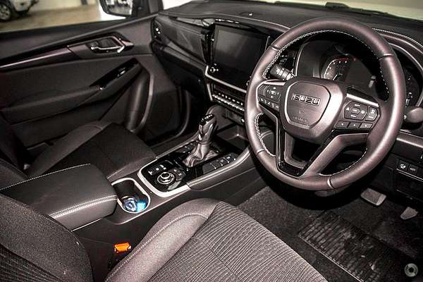 2025 Isuzu MU-X LS-U