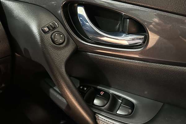 2021 Nissan X-TRAIL ST T32