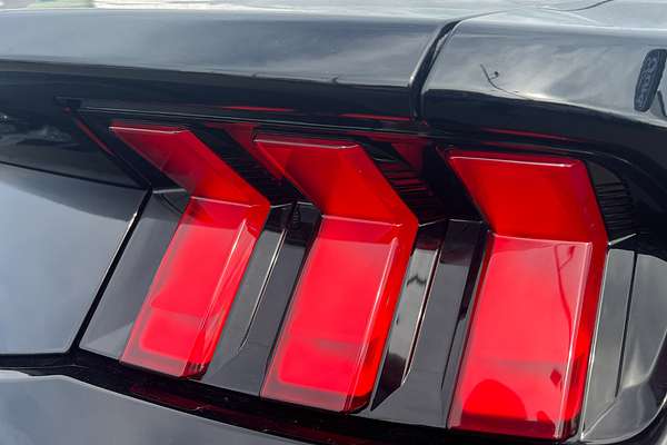 2025 Ford Mustang Ecoboost FO