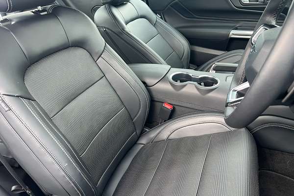 2025 Ford Mustang Ecoboost FO