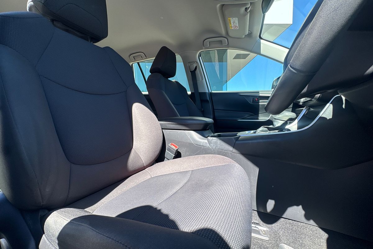 2022 Toyota RAV4 GX AXAH52R