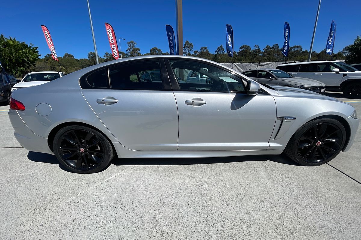 2015 Jaguar XF R-Sport X250