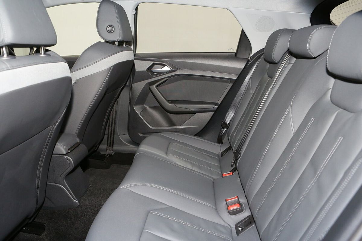 2023 Audi A1 40 TFSI S line GB
