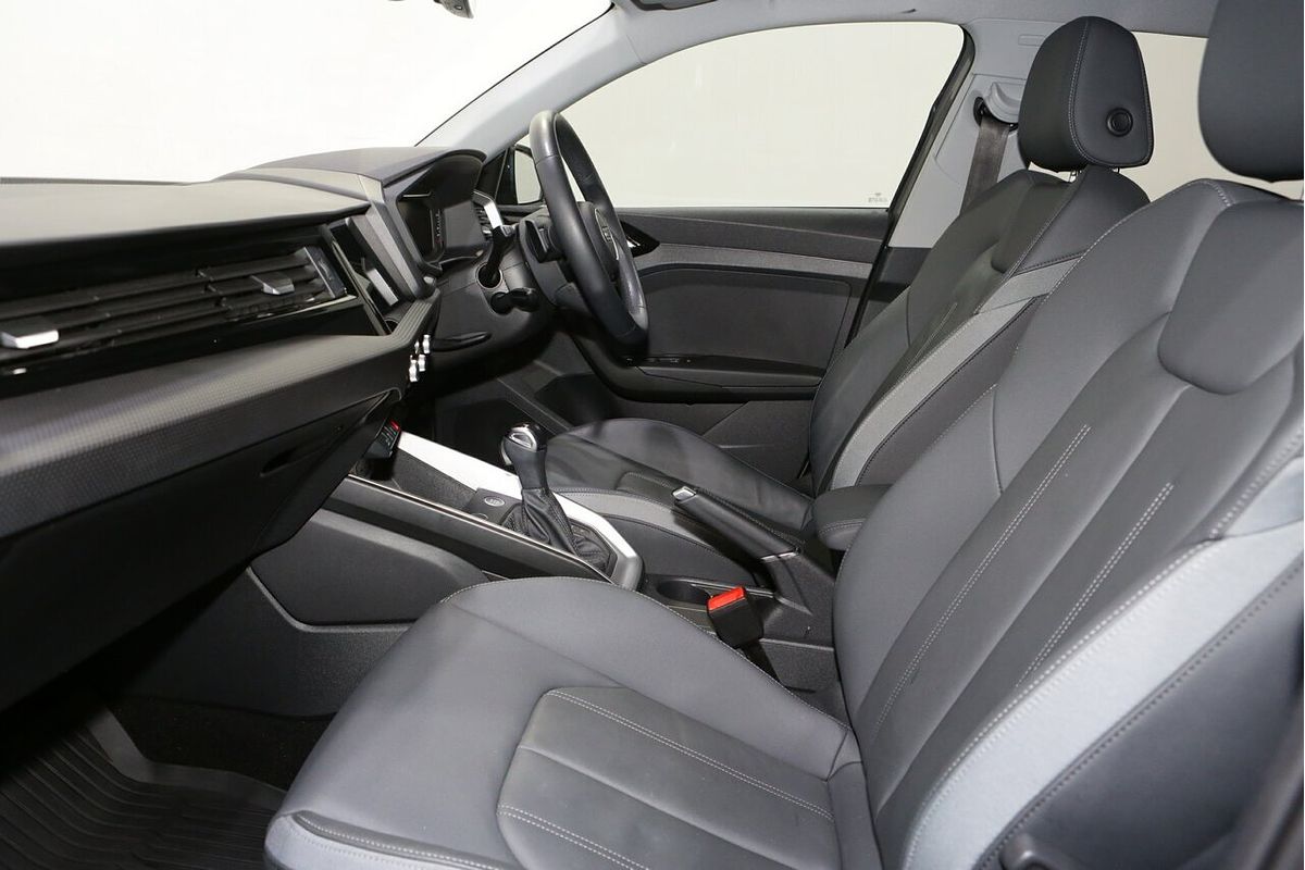 2023 Audi A1 40 TFSI S line GB