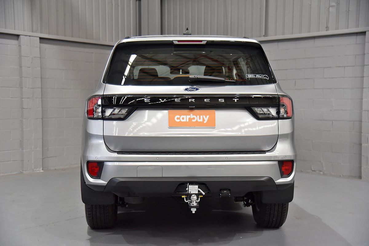 2024 Ford Everest Ambiente 2.0L
