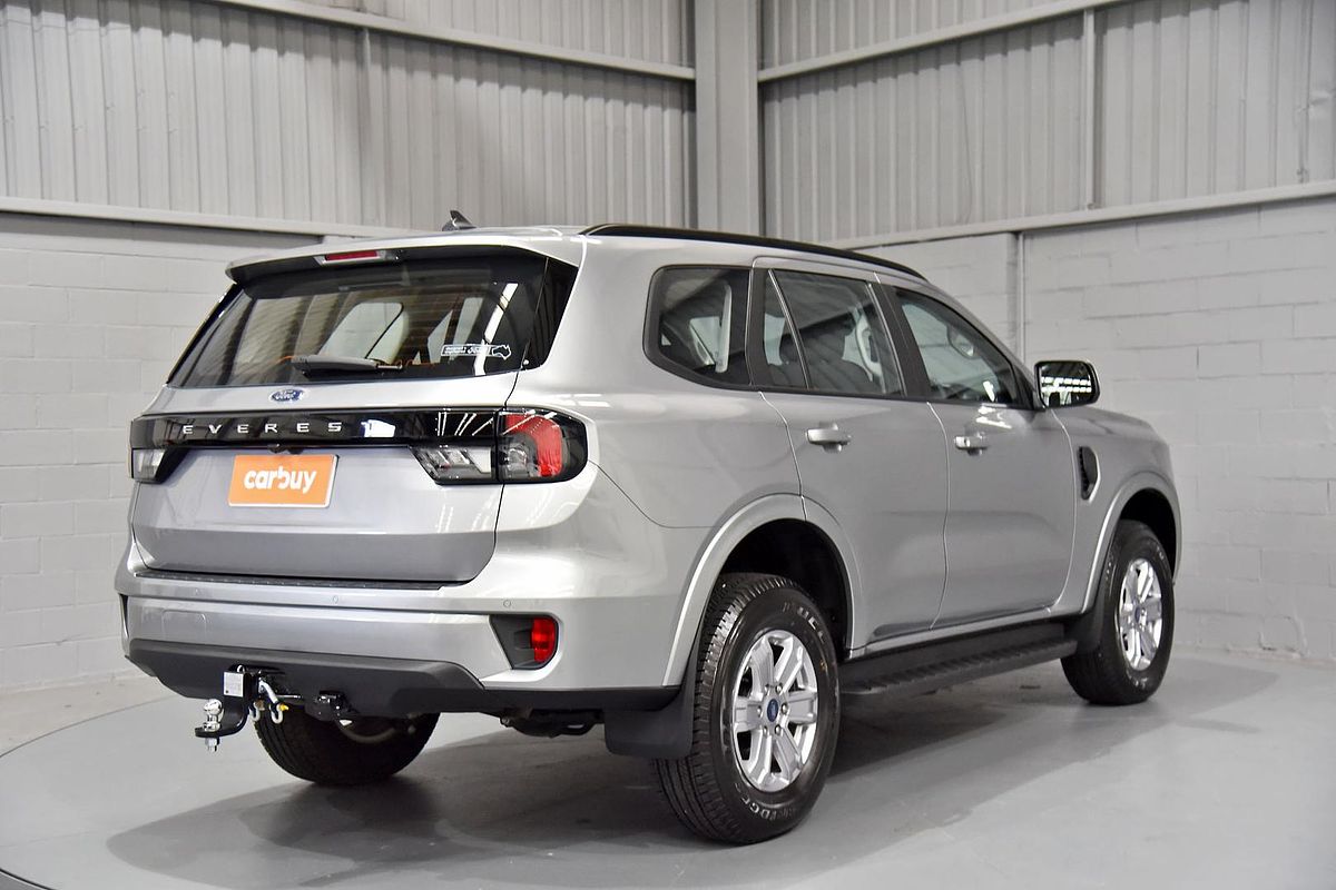 2024 Ford Everest Ambiente 2.0L