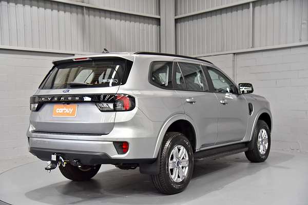 2024 Ford Everest Ambiente 2.0L