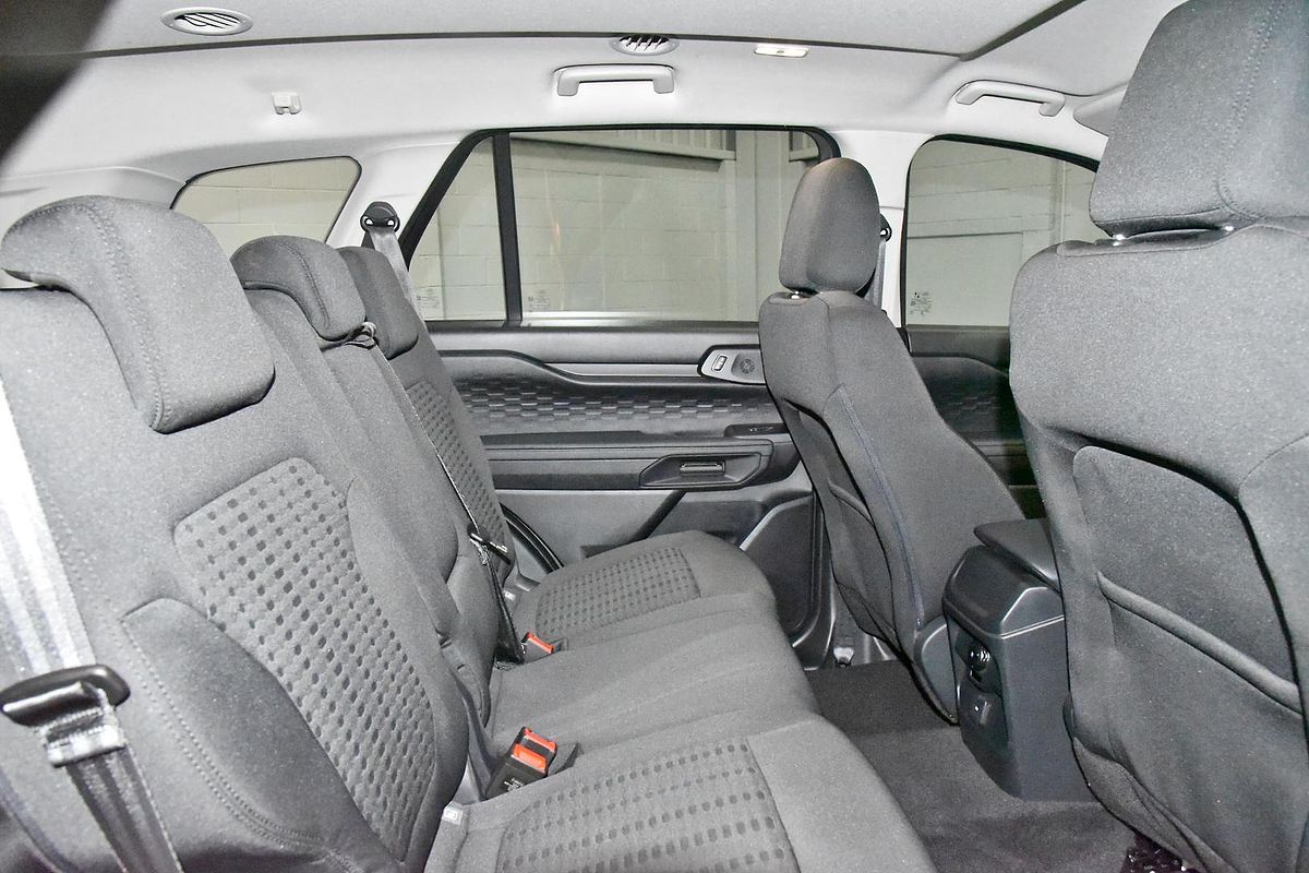 2024 Ford Everest Ambiente 2.0L