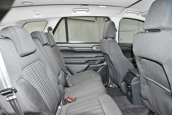 2024 Ford Everest Ambiente 2.0L