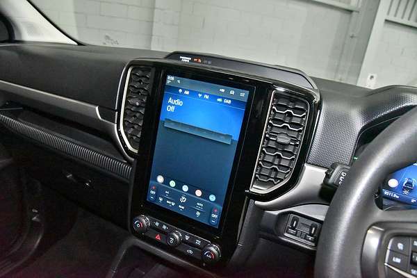 2024 Ford Everest Ambiente 2.0L