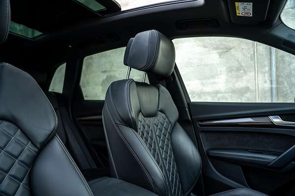 2019 Audi SQ5 Black Edition FY