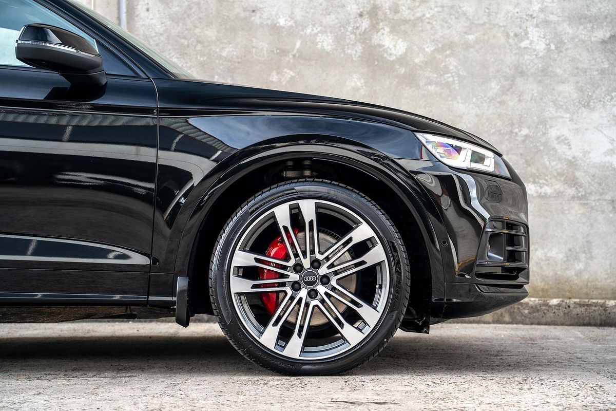 2019 Audi SQ5 Black Edition FY