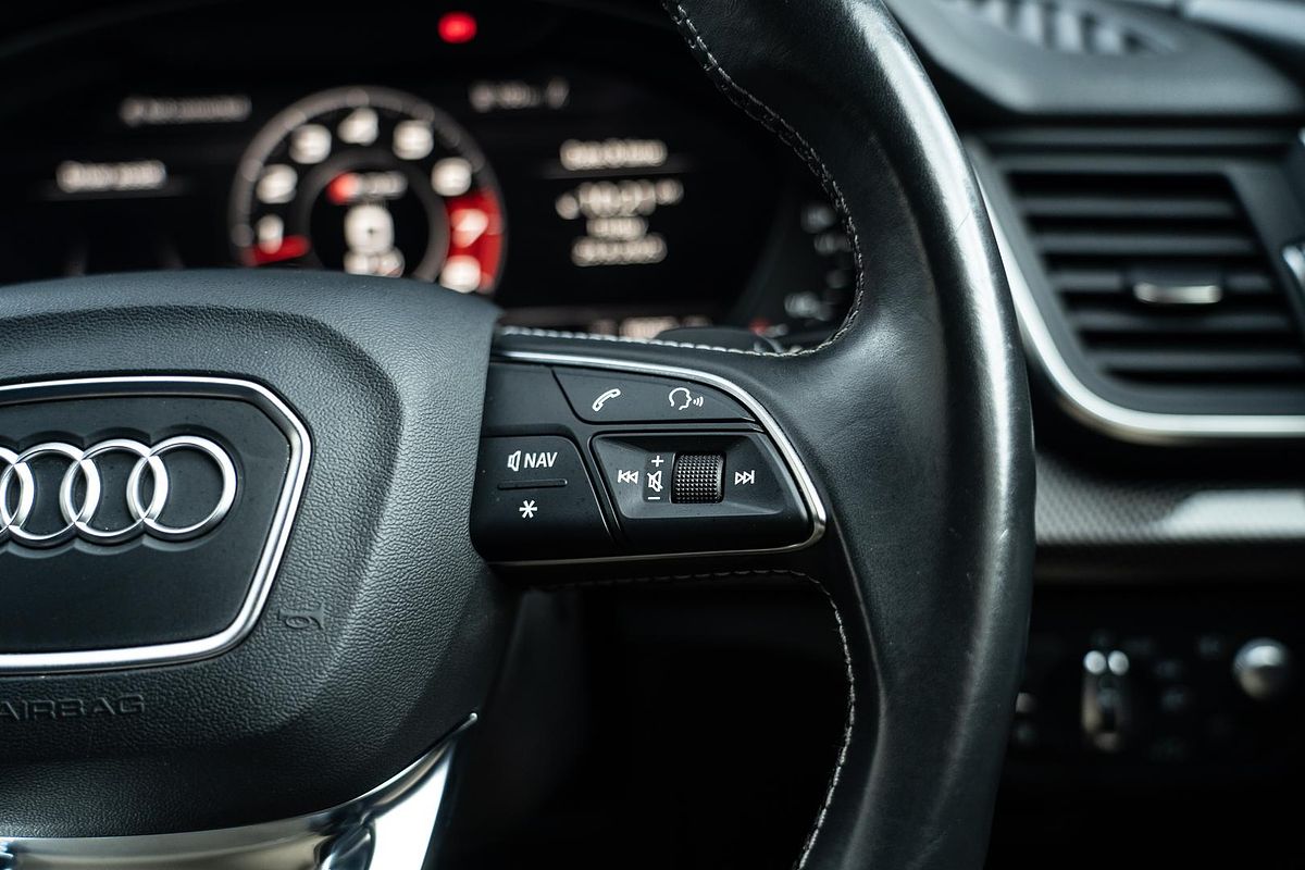2019 Audi SQ5 Black Edition FY