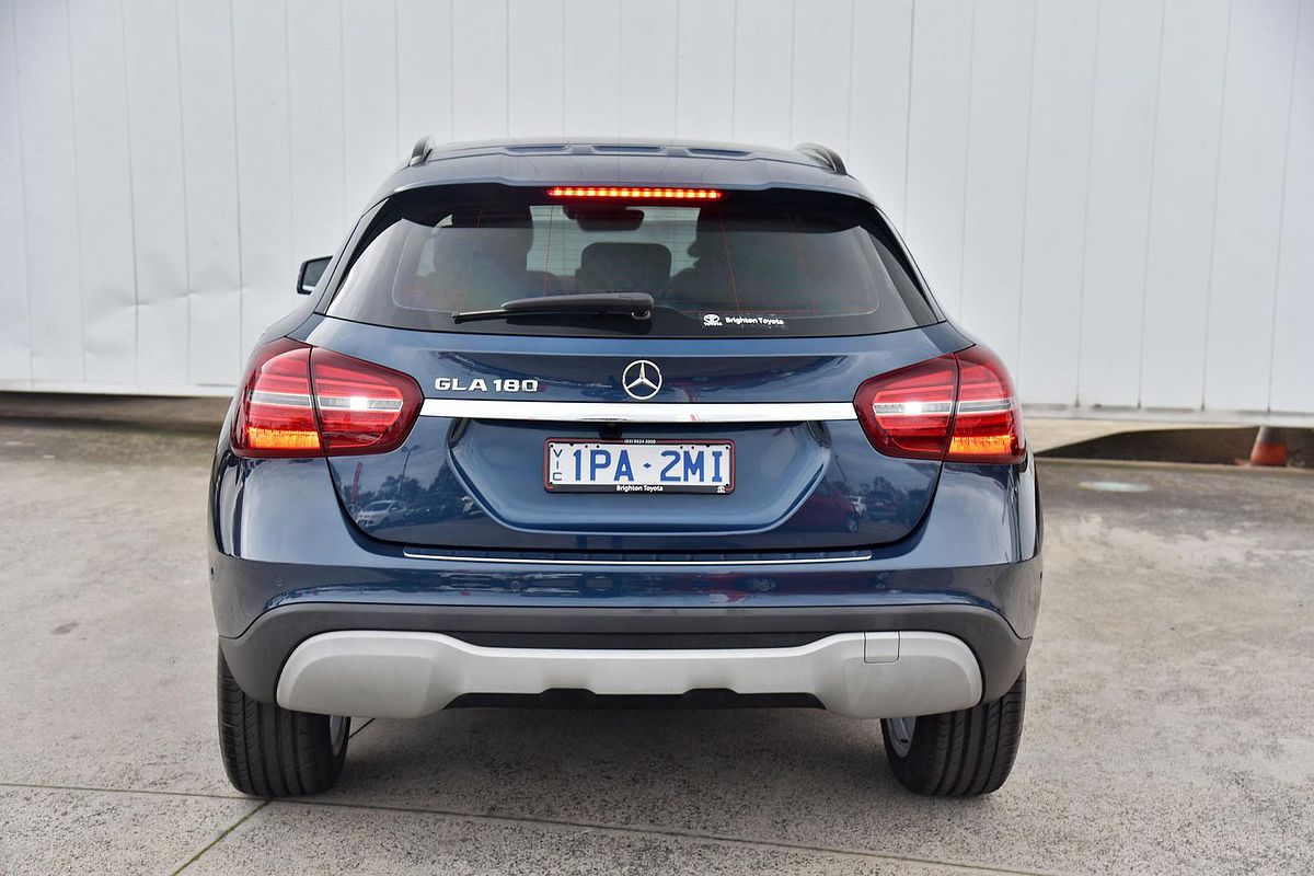 2019 Mercedes-Benz GLA-Class GLA180 X156