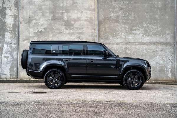 2024 Land Rover Defender 130 D300 X-Dynamic SE L663