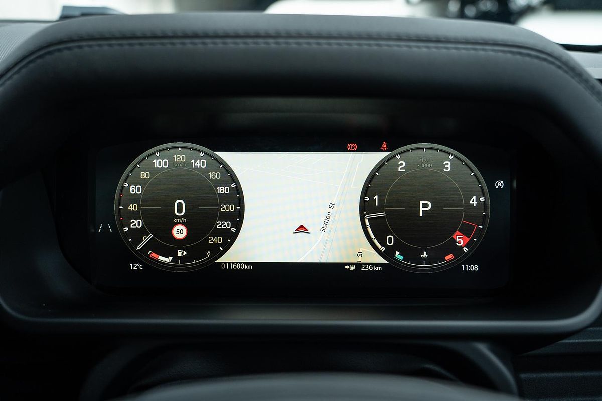 2024 Land Rover Defender 130 D300 X-Dynamic SE L663