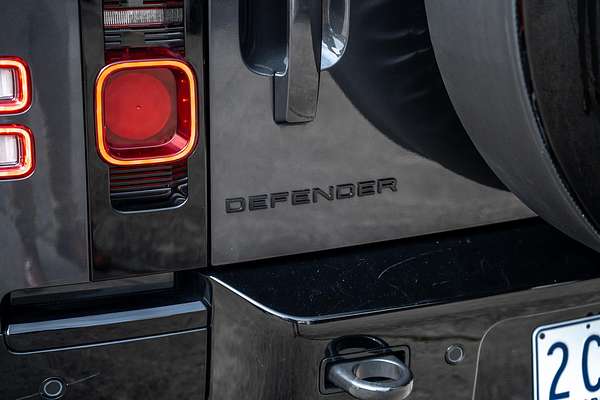 2024 Land Rover Defender 130 D300 X-Dynamic SE L663