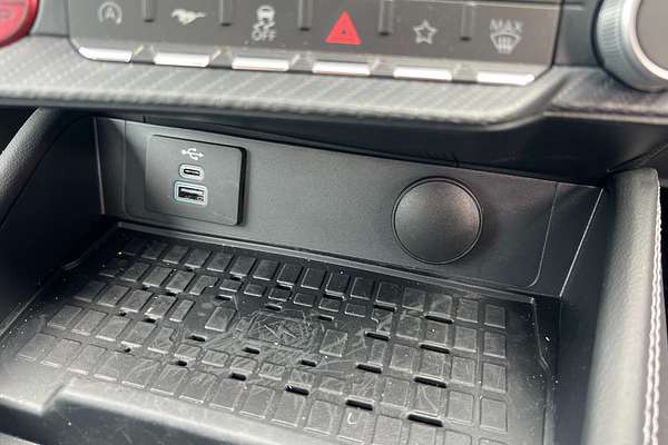 2025 Ford Mustang Ecoboost FO