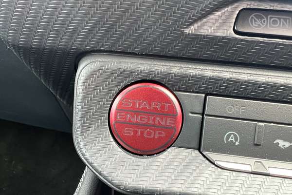 2025 Ford Mustang Ecoboost FO