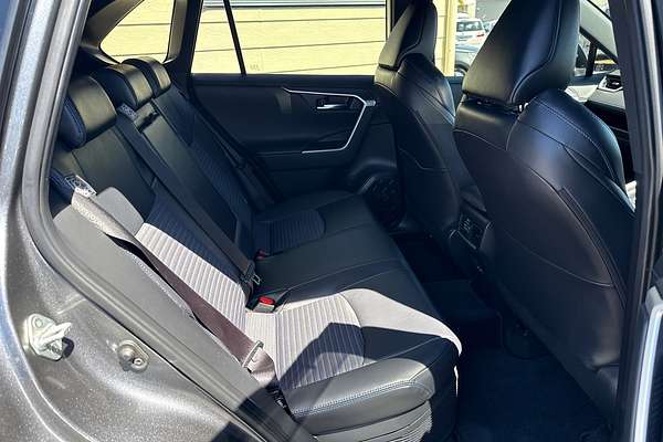 2023 Toyota RAV4 XSE AXAH54R
