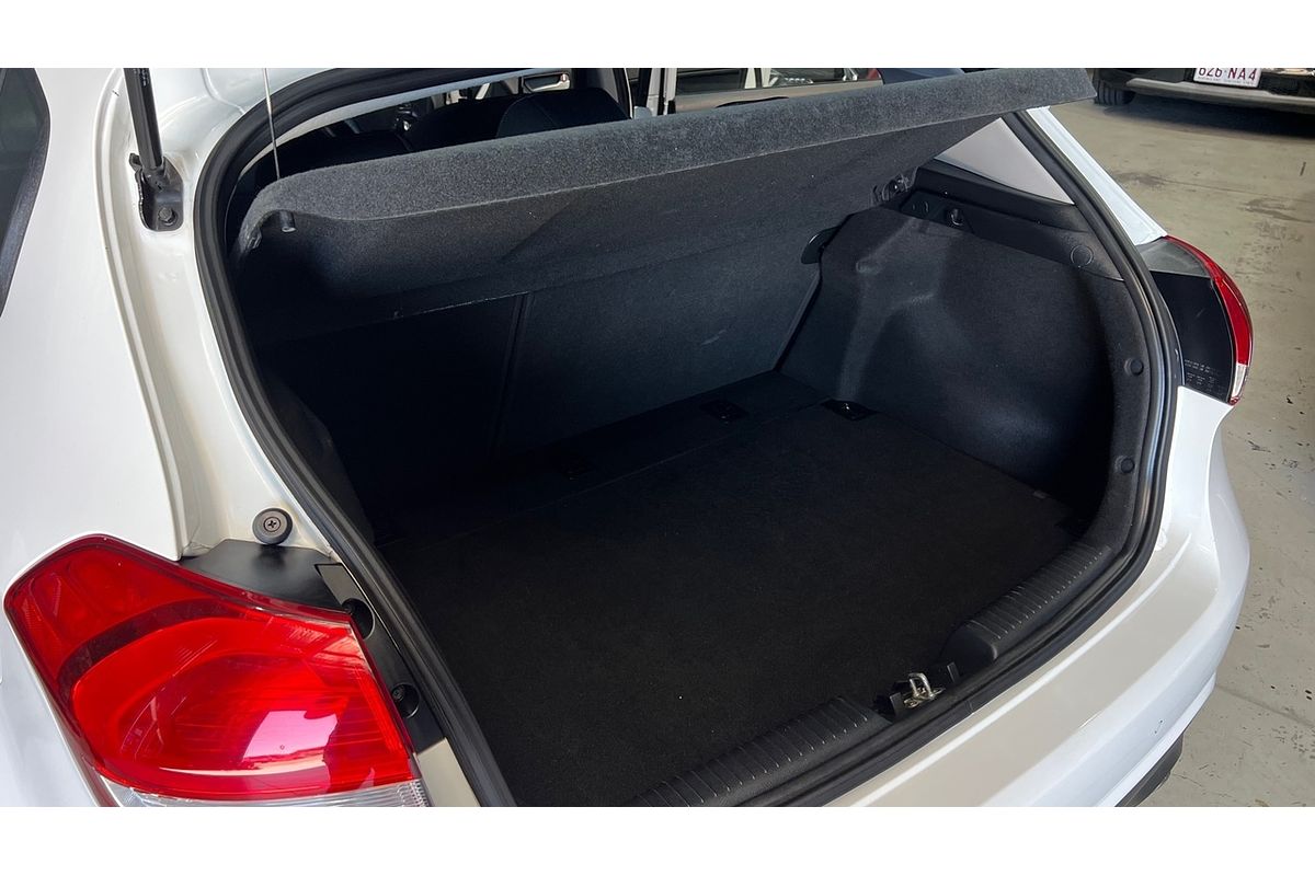 2016 Kia Cerato S YD
