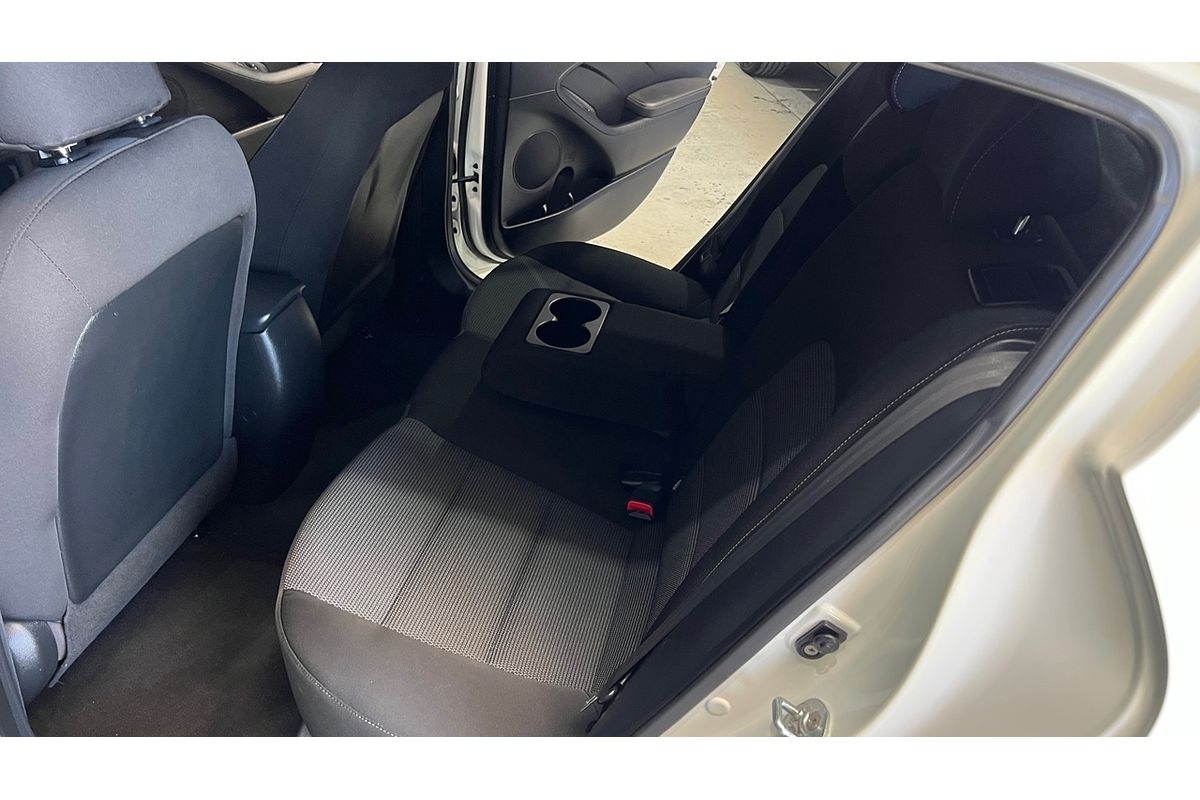 2016 Kia Cerato S YD