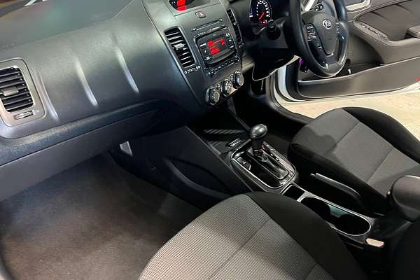 2016 Kia Cerato S YD