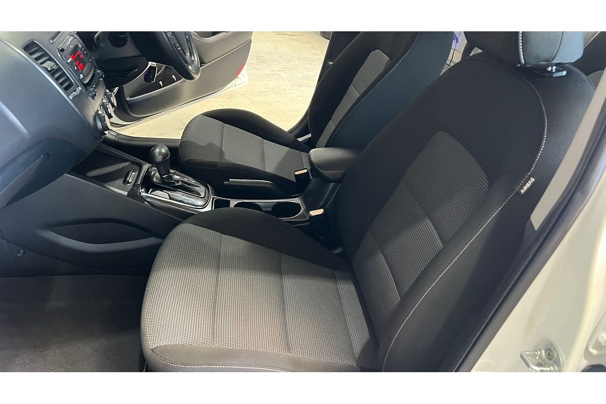 2016 Kia Cerato S YD