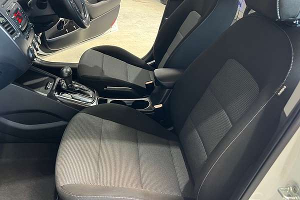 2016 Kia Cerato S YD