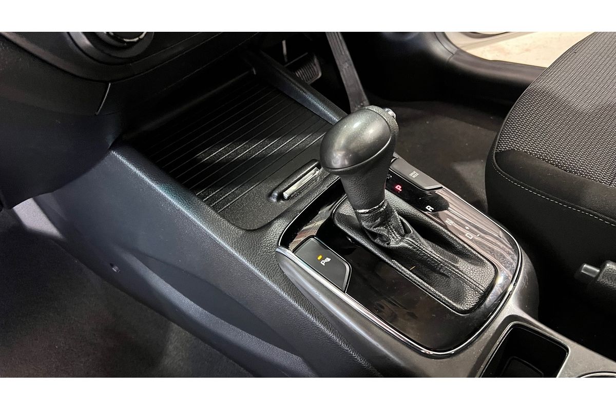2016 Kia Cerato S YD