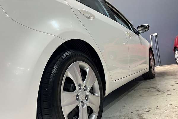 2016 Kia Cerato S YD